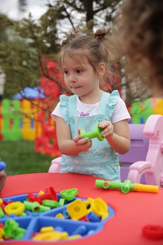 Klocki edukacyjne Śruby King 64 sztuk