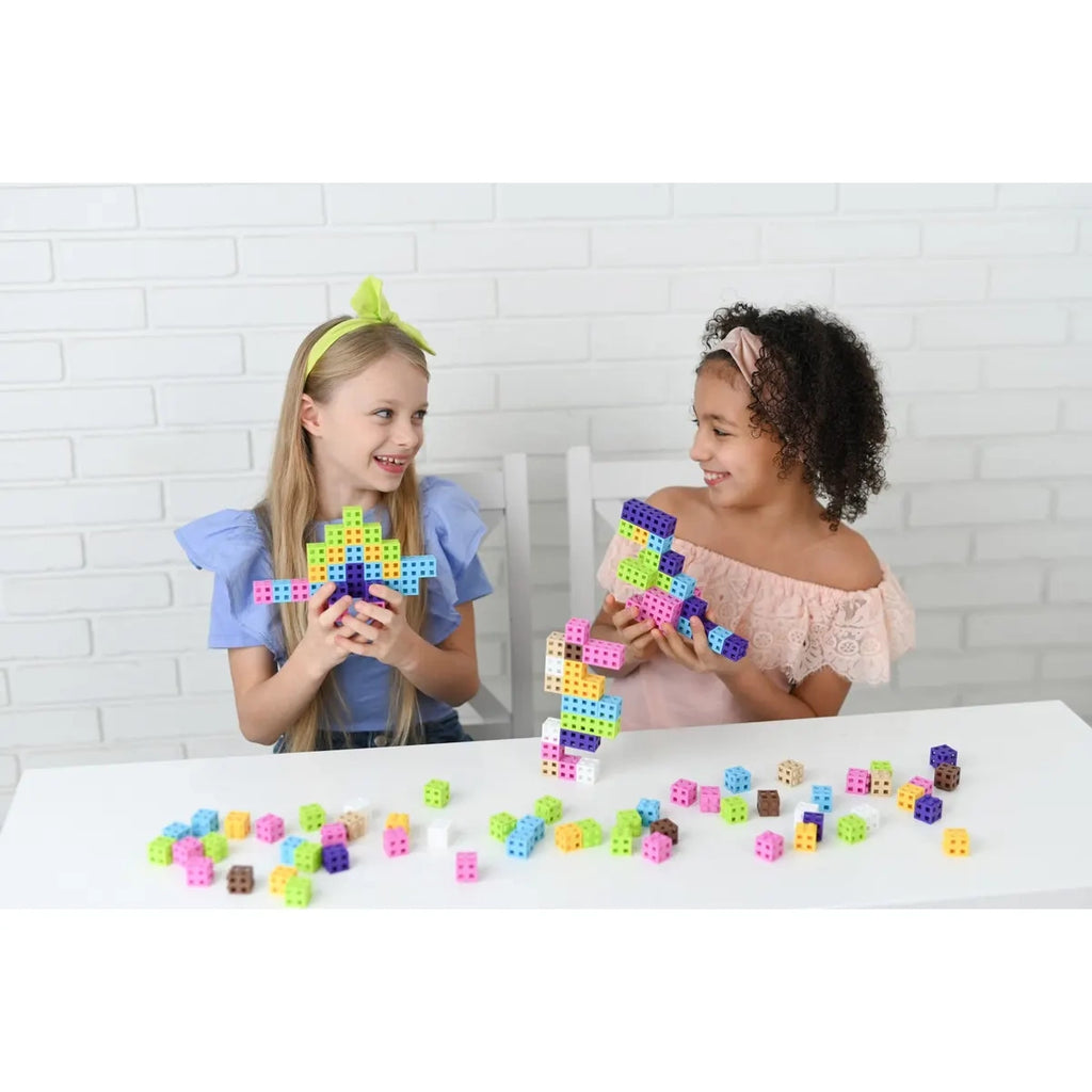 Klocki Cube Pink 200 el. Konstrukcyjne, od 3 lat