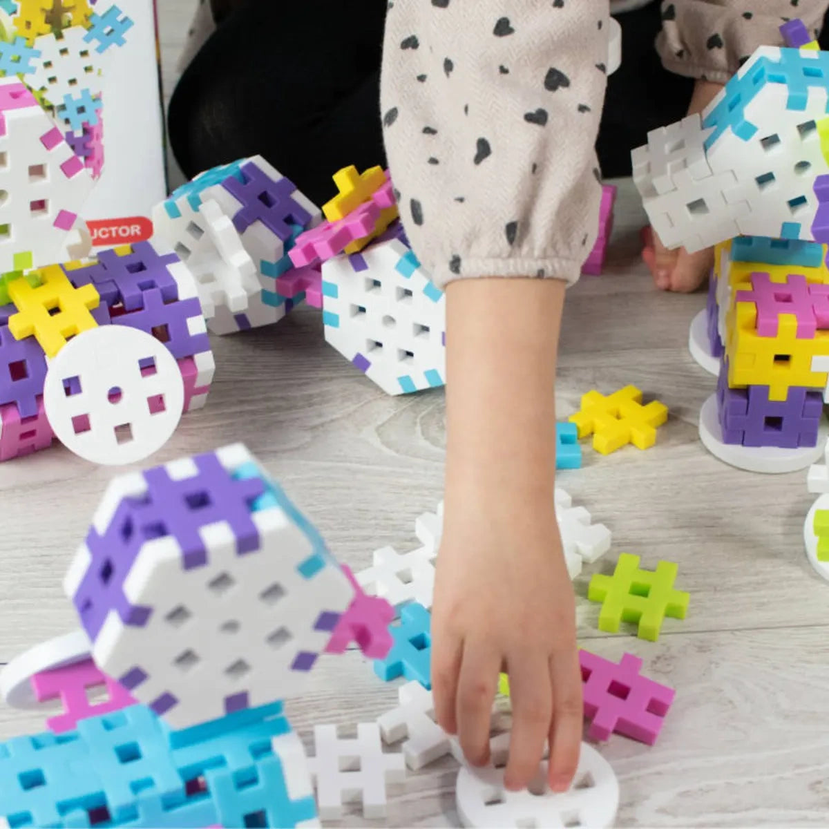 Klocki konstrukcyjne Maxi Constructor Pink 120 el., od 3 lat
