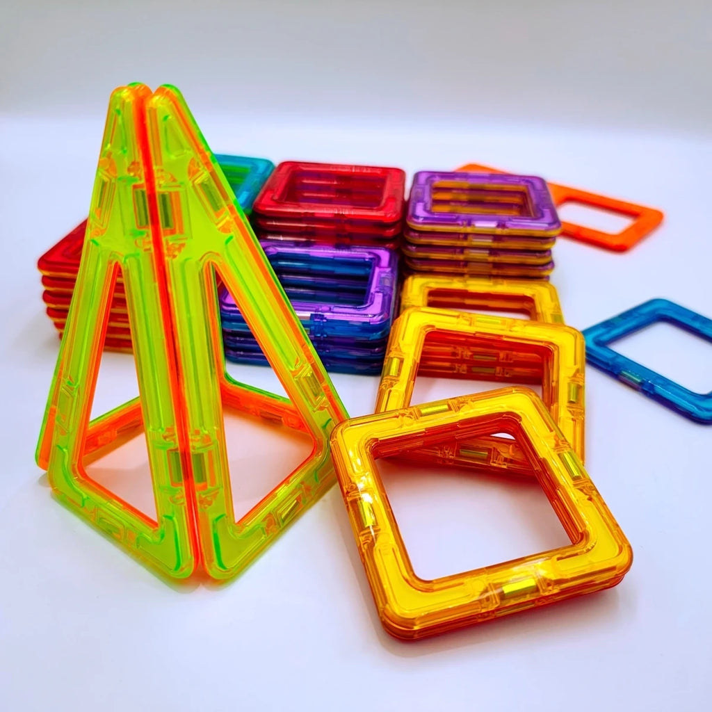 Klocki magnetyczne Magical Magnet 168 el., od 4 lat