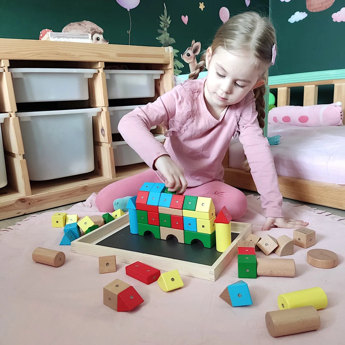 Klocki magnetyczne drewniane 120 el. z tacką, od 3 lat