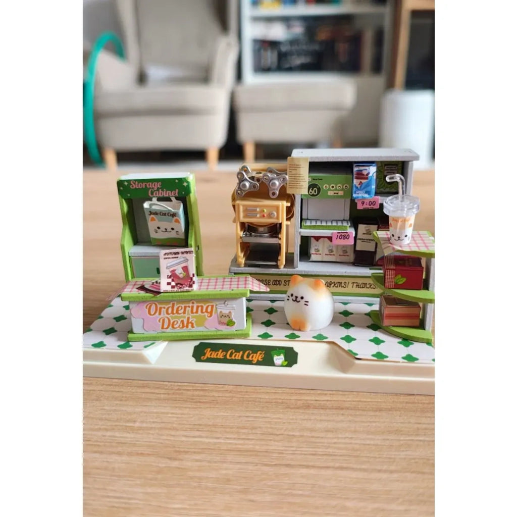 Kocia kawiarnia miniatura sklepu DIY Mini World, od 6 lat