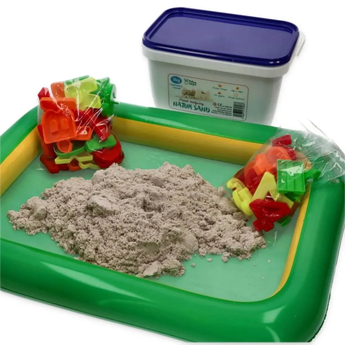 Piasek kinetyczny NaturSand 3 kg z foremkami i piaskownicą, od 3 lat