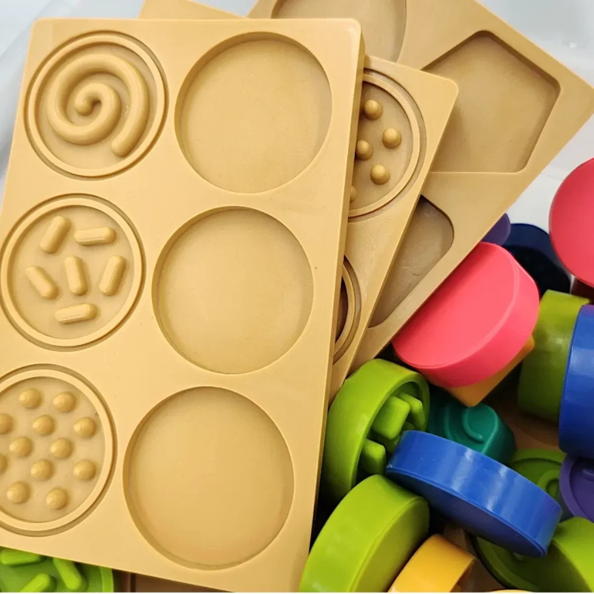 Puzzle sensoryczne Planeta zmysłów 68 el., od 1 roku
