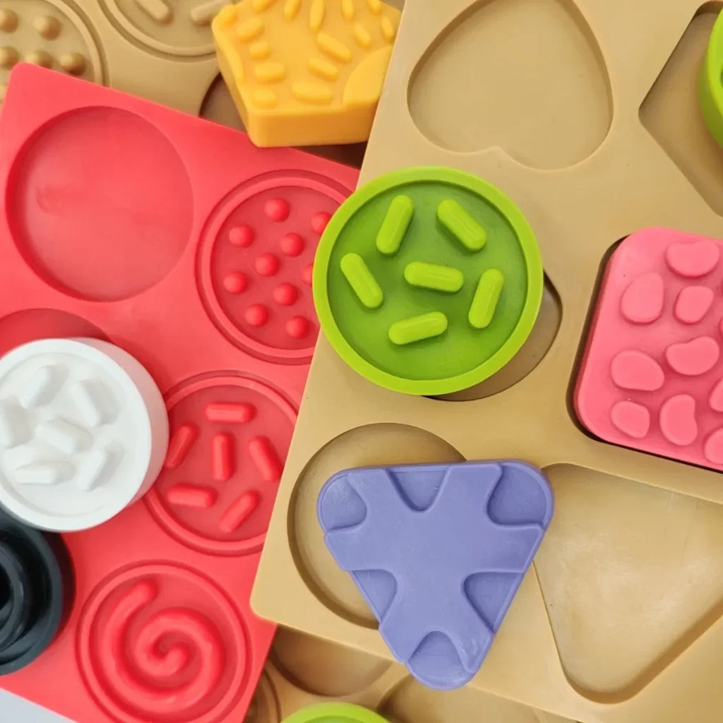 Sensoryczna tęcza Zestaw puzzli sensorycznych Dotyk, kształt 45 el., od 1 roku